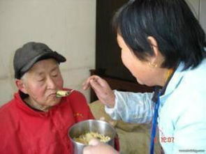 图 房山福新家政专业提供家庭老人陪护服务 照顾各种老人 北京家政